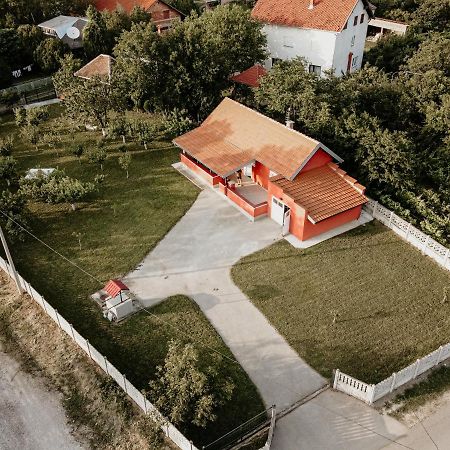 הוילה פטרובאץ נה מלאבי Vikendica Castanea Banja Zdrelo מראה חיצוני תמונה